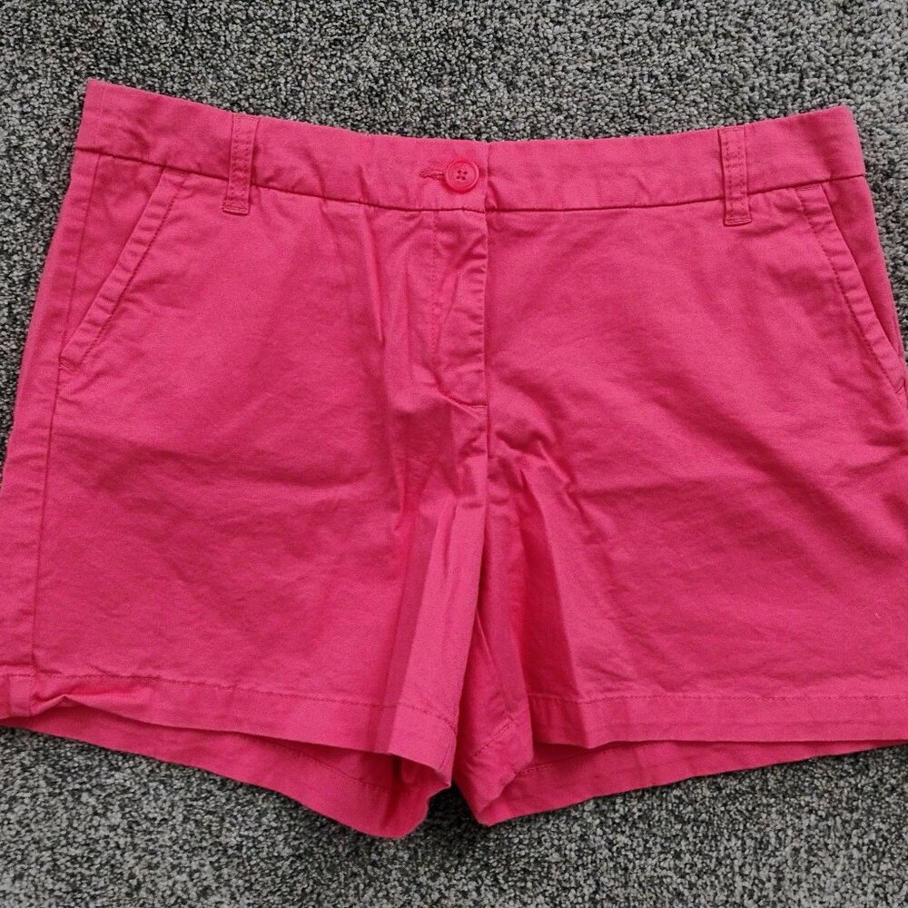 Crown & Ivy  Coral colored  Shorts  Size 14